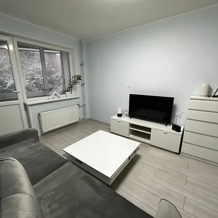 Tallinn's Prime Spot: Pae 49 - Near Airport, Concerts & Shops Apartment Tallinn