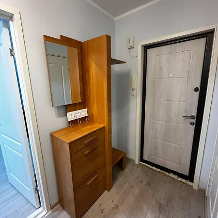 Tallinn's Prime Spot: Pae 49 - Near Airport, Concerts & Shops Apartment *