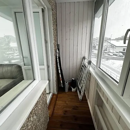 Tallinn's Prime Spot: Pae 49 - Near Airport, Concerts & Shops Apartment *