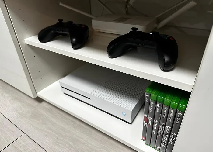 公寓 Tallinn's Prime Spot: Pae 49 - Near Airport, Concerts & Shops 塔林