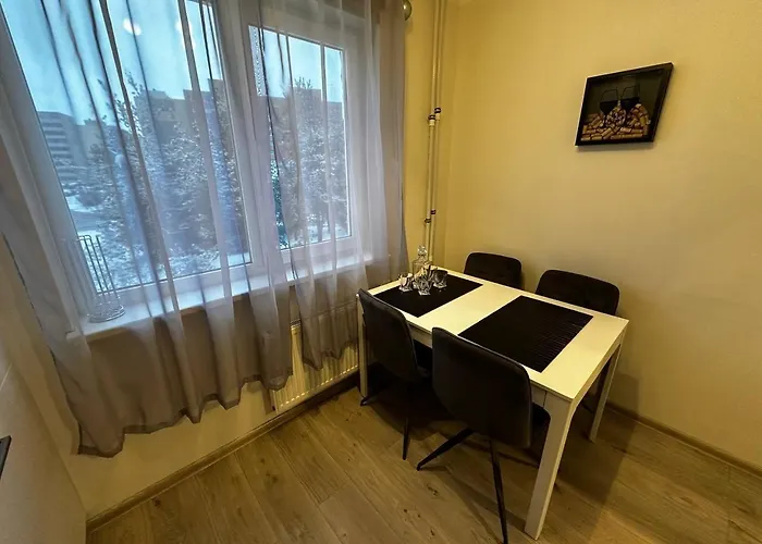 Tallinn's Prime Spot: Pae 49 - Near Airport, Concerts & Shops Apartamento *