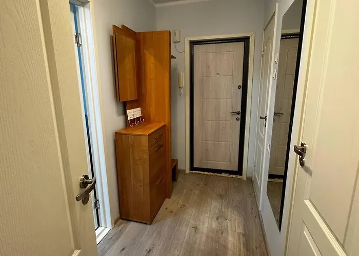 Tallinn's Prime Spot: Pae 49 - Near Airport, Concerts & Shops Apartamento *