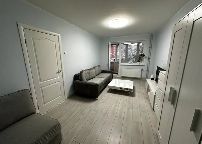 Tallinn's Prime Spot: Pae 49 - Near Airport, Concerts & Shops Apartman