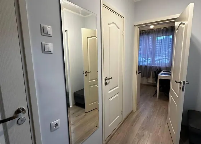 Apartman Tallinn's Prime Spot: Pae 49 - Near Airport, Concerts & Shops Tallinn